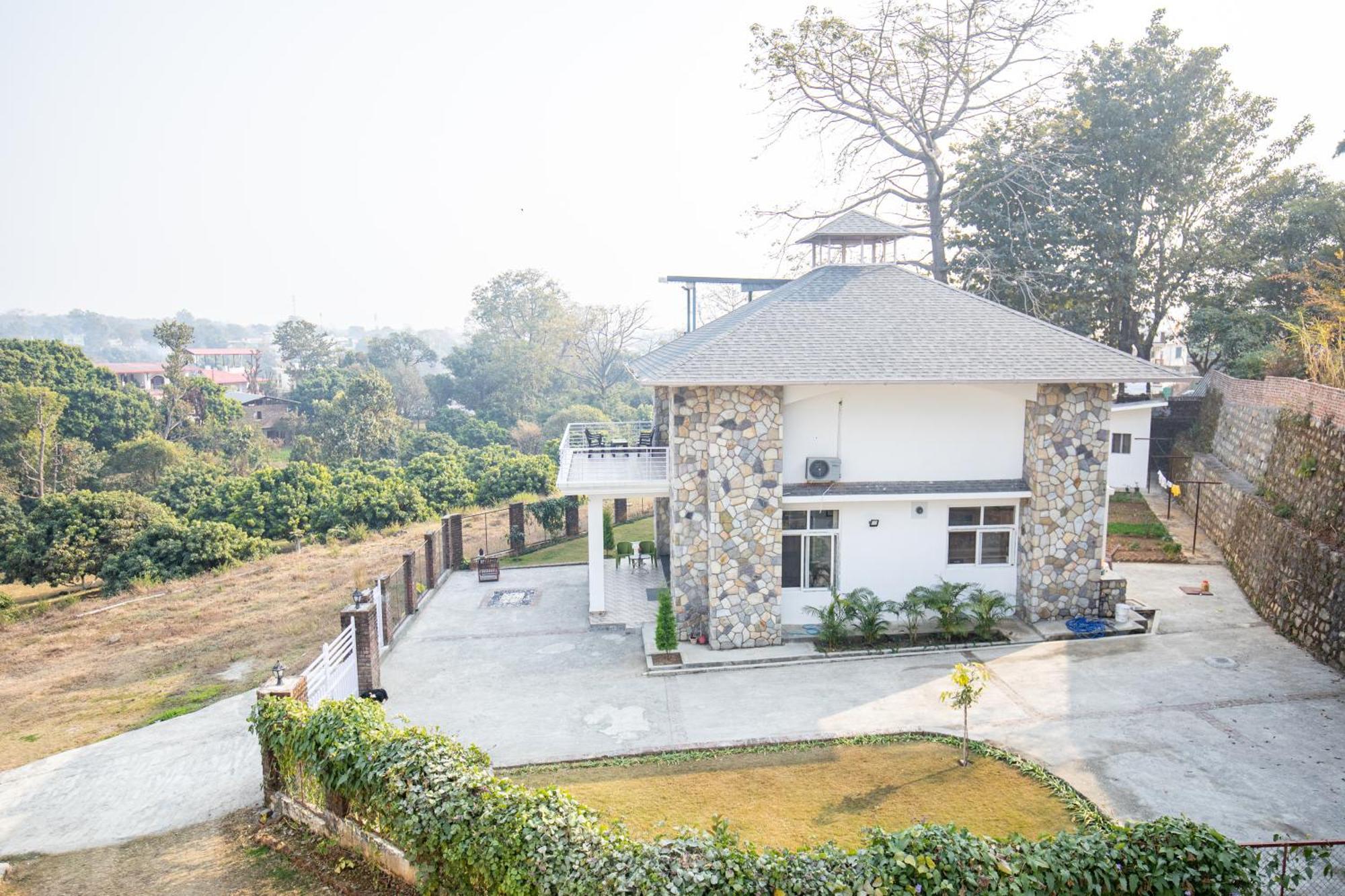 Lazy Fox Hideout - Panoramic View Cottage Dehradun Zewnętrze zdjęcie