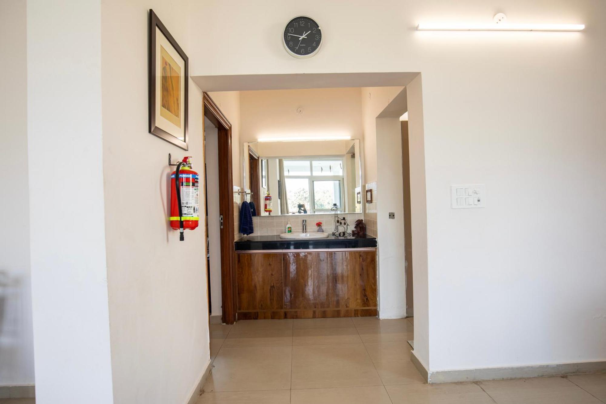 Lazy Fox Hideout - Panoramic View Cottage Dehradun Zewnętrze zdjęcie